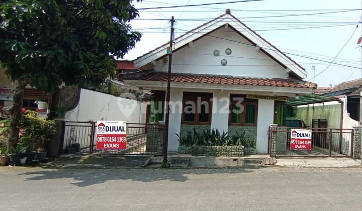 Rumah Ciomas Ex Kantor Konsultan Luas Bagus Jalan Utama