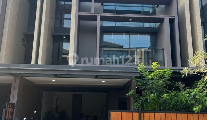 ZORA Rumah Mewah di pusat BSD City dekat Sekolah IPEKA