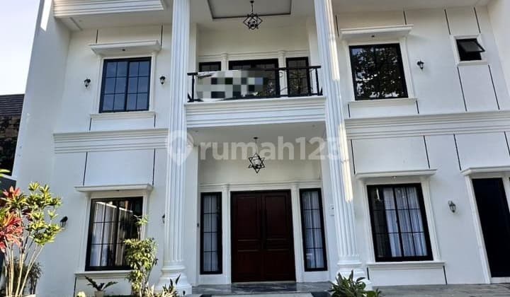 Dijual Rumah Baru Selesai Renovasi With Swiming Pool SHM