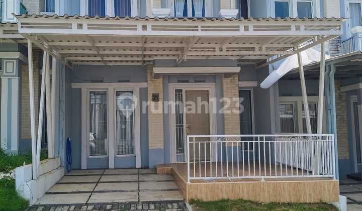 For rent and for sale house in Gren Mountain cluster, Sentul city.
