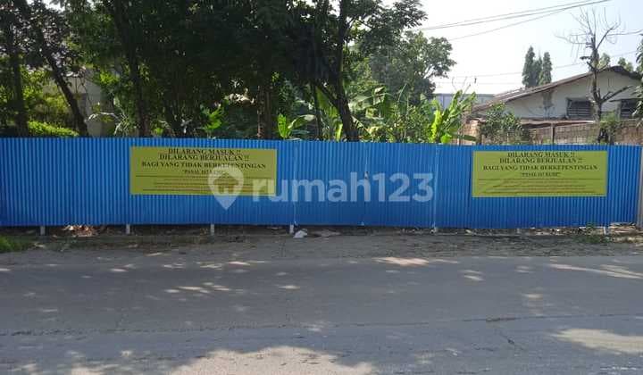 Land for sale behind Harris Hotel Sentul City, main road.