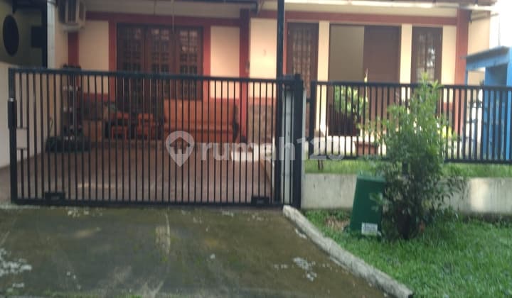 Rumah Depan Green Area Cluster R21 Argenia SHM