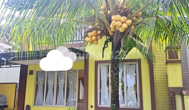 For Sale. House in the Argenia area, R21, Sentul City, SHM (Certificate of Building Ownership).