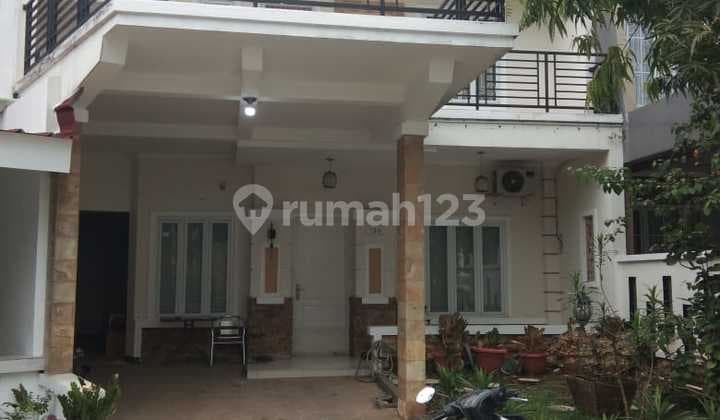 Rumah Disewakan 2 Lantai Siap Huni Cluster Venesia