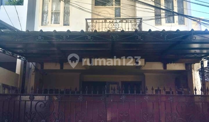 Jual Rumah 2Lt Dikelapa Gading