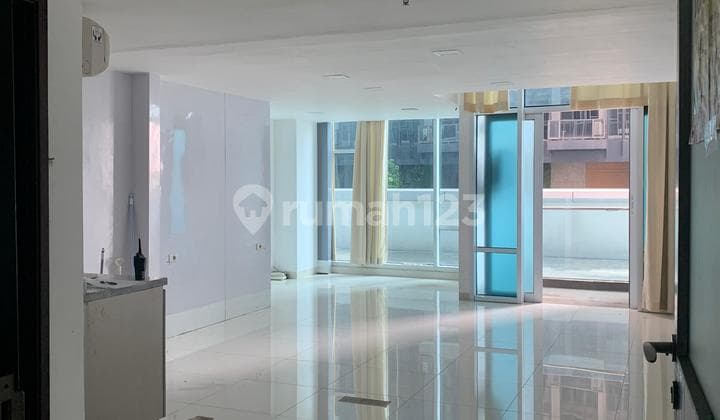 Ruang Usaha di Apartement Alam Sutera