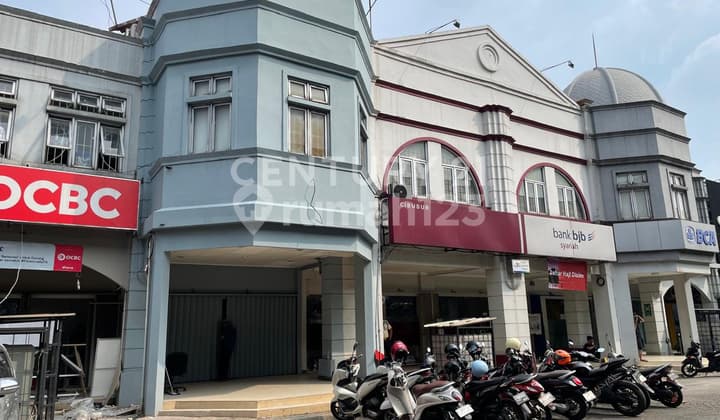 Ruko Hadap Depan Pertokoan Citra Grand Cibubur