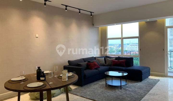 Executive Menteng Apartment 3BR Type Furnished 8th Floor