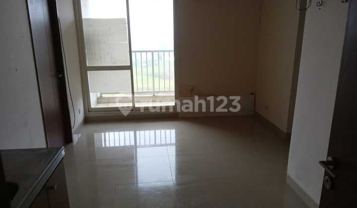 Calia Apartment 3BR Type Unfurnished 10th Floor