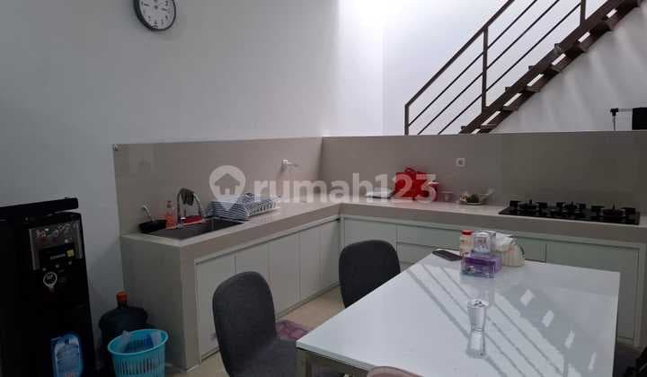 Rumah Cantik Dan Nyaman Dekat Buah Batu