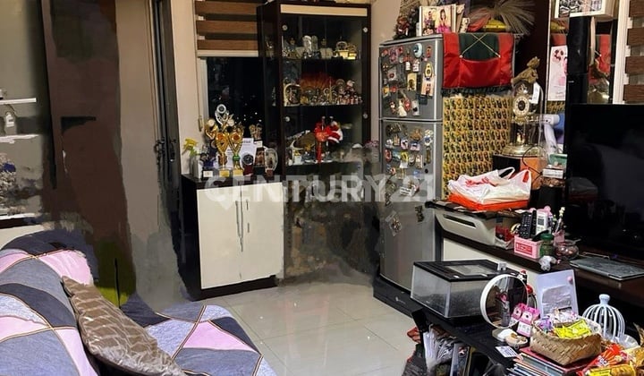 Apartemen Sudirman Suites Tower Mahogany 2 BR, Furnished