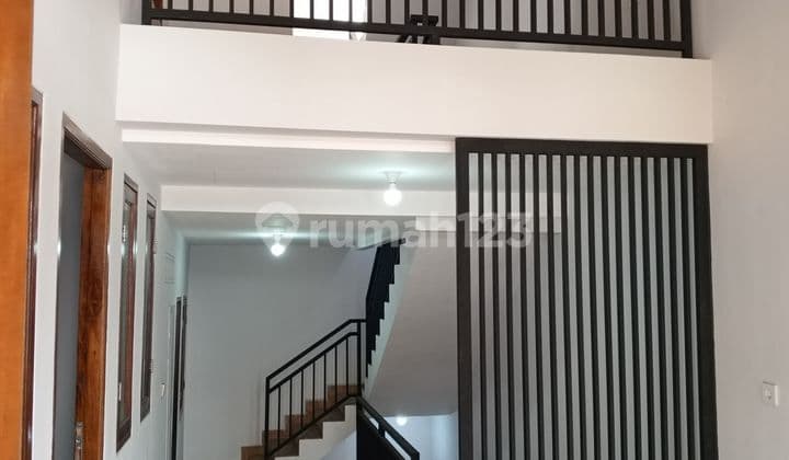 Di Jual Cepat Rumah 3 lantai di Poris Residence Kota Tangerang - (UMI041)