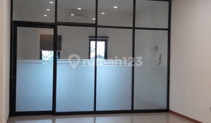 Di Jual Ruko Gondrong pinggir jalan raya di Cipondoh Kota Tangerang - (UMI075)
