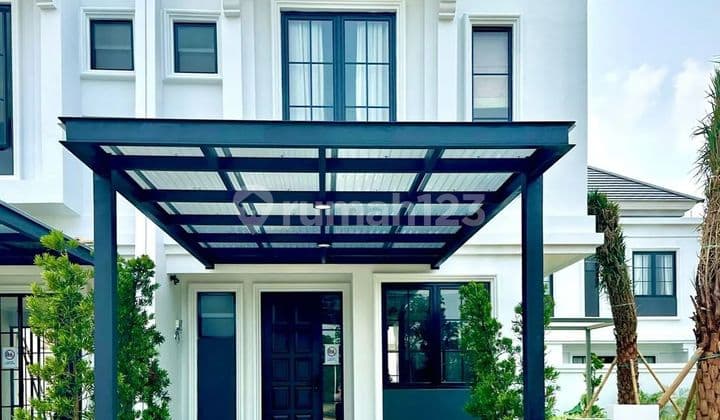 Rumah Sultan 2 Lantai Depan Tol Cimanggis