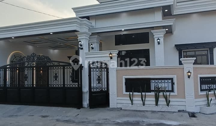 Rumah Siap Huni Posisi Hoek di Citra Indah City