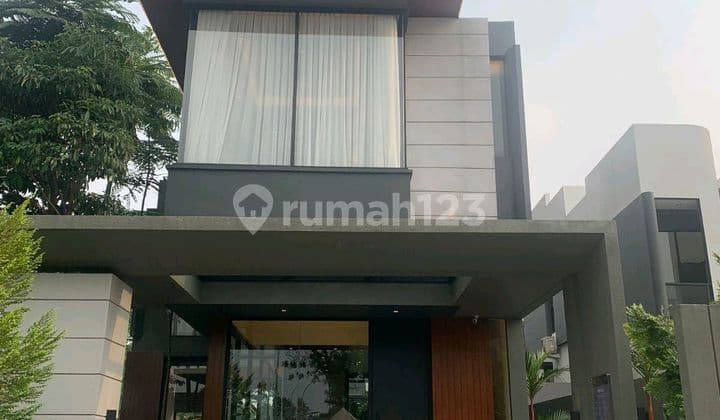 Rumah Sultan 2 Lantai di Shila At Sawangan