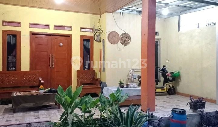 Secondary House In D Marco Cilodong Depok