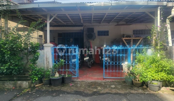 Rumah Jalan Sungai Raya Dalam Komplek Pondok Agung Utama, Pontianak Tenggara