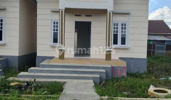 Rumah Jalan Raya Kapur Komplek Bintang Residence, Kubu Raya