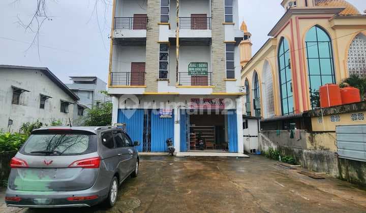 Shop House Prof M Yamin Street, Kota Baru, South Pontianak.