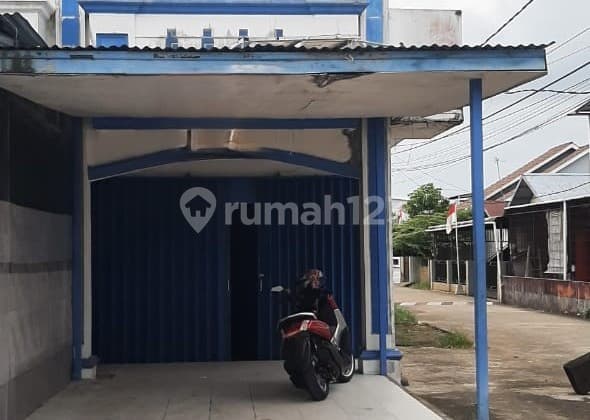 Ruko Jalan Husein Hamzah Pal 3, West Pontianak