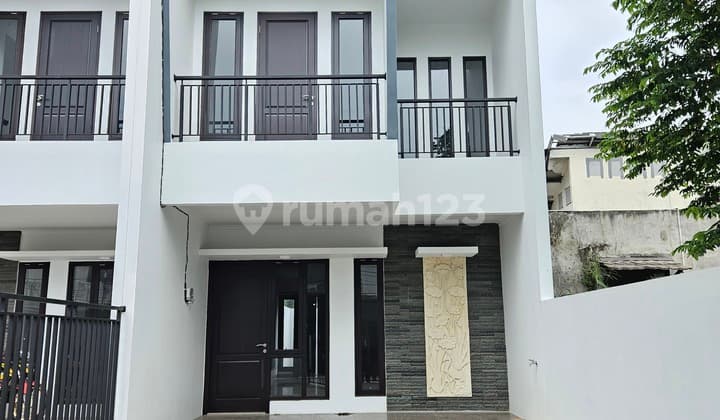 Brand New House Strategis di Pondok Cabe