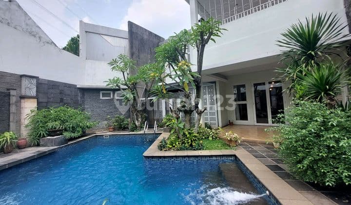 Rumah Bagus 2 Lantai Lokasi Strategis Dekat Tol Desari Di Cinere