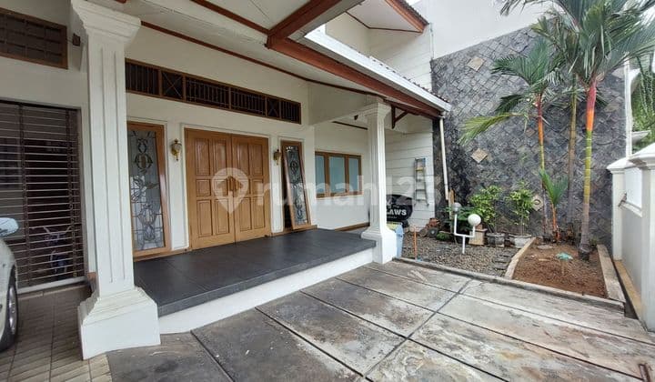 Rumah Bagus 2 Lantai Dlm Komplek Nyaman Dan Asri Di Jatiwaringin