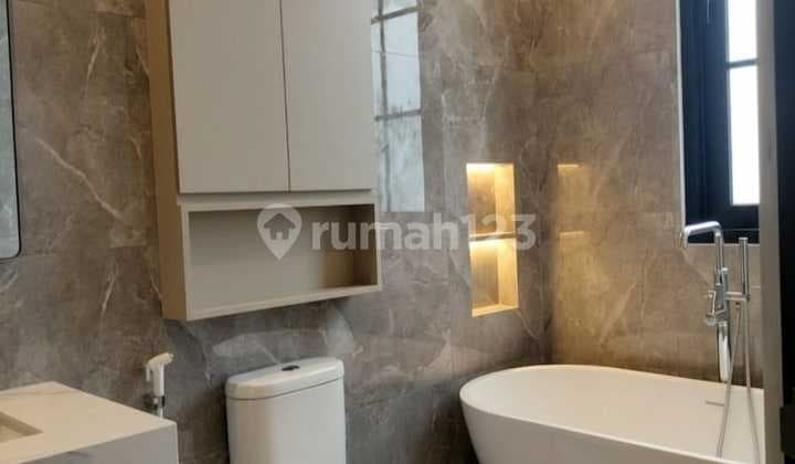 Rumah Bagus Brand New di Bintaro Sektor 5 Tangerang Selatan