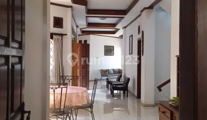 Rumah 2 Lantai Luas Siap Huni dengan Hunian Nyaman dan Asri.