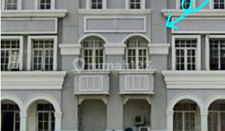 Ruko Moi Boulevard Barat, Kelapa Gading. Hadap Jalan Raya. Rapih, Siap Pakai.