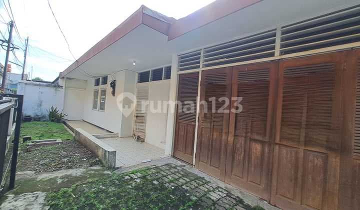 Rumah Lokasi Super Strategis di Rawamangun Siap Huni Terawat 4.5M Nego Jual Cepat
