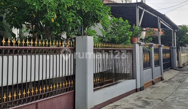 Rumah, Jual, 2 Lantai Sertifikat Hak Milik Siap Huni Dekat Akses Tol Strategis