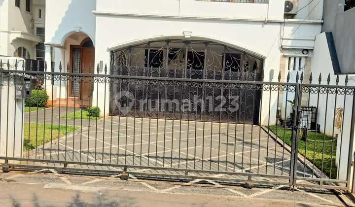 Jual Rumah Kembar Kanan Kiri Luas Total 661M2 di Cipayung Jaktim Harga 10M Nego