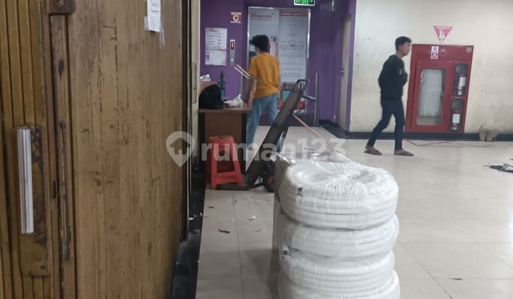 Kios Kenari Mas Hak Milik Hook Lokasi Bagus Siap Pakai di Kenari Mas