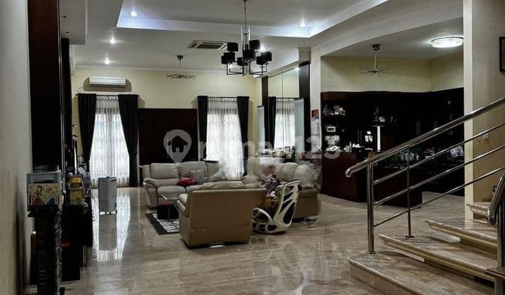 Rumah Komplek Sunter Jalan Lebar Luas Tanah 327 Shm