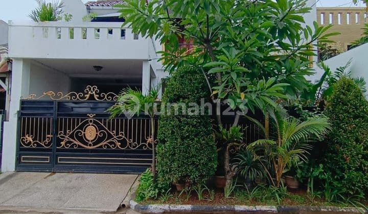Rumah Mewah Semi Furnished Di Bintaro Jaya Sektor 3
