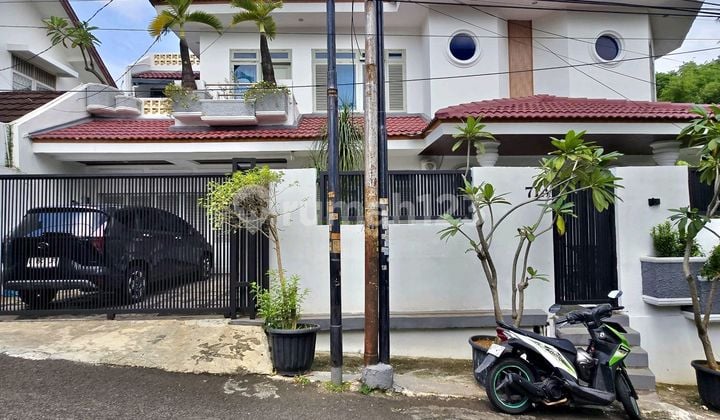 Dijual Rumah Mewah Siap Huni di Kebayoran Lama Dekat Pondok Indah
