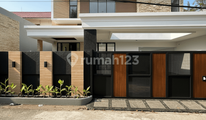 Jual Cepat Rumah Baru Mewah di Gandaria Utara Kebayoran Baru