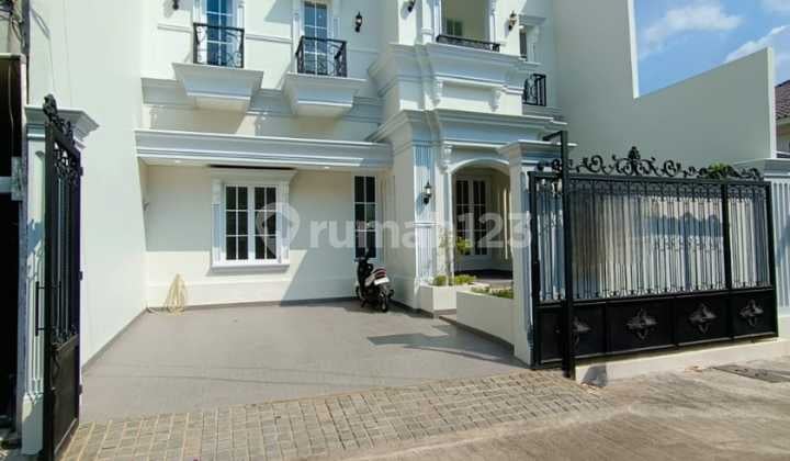 Jual Cepat Rumah Baru Mewah Klasik Di Joglo Nempel Meruya Kembangan