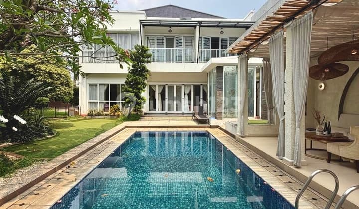 Rumah Semi Furnished Modern Tropis di Permata Hijau Dekat Senayan