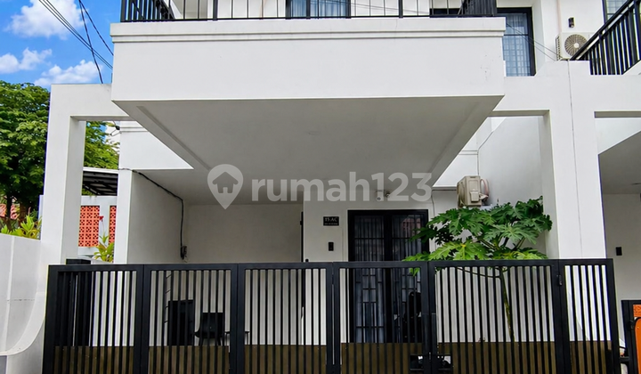 Rumah Baru Siap Huni American Classic di Pondok Betung Bintaro