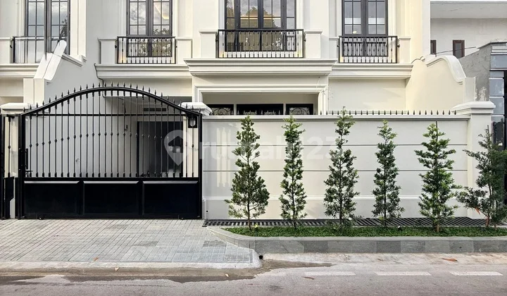 For Sale New Ready-to-Occupy American Classic House in Cempaka Putih