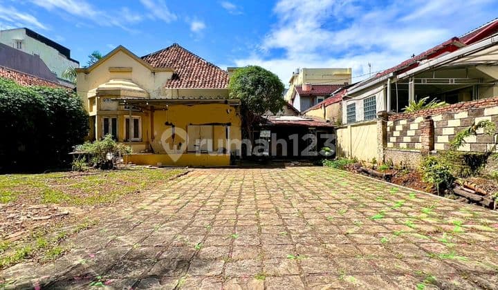 Jual Cepat Rumah Tua Hitung Tanah Prime Area Cikini Menteng