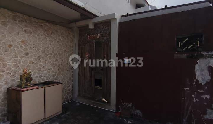 Rumah di Perumahan Gading Kencana, Badung-Bali