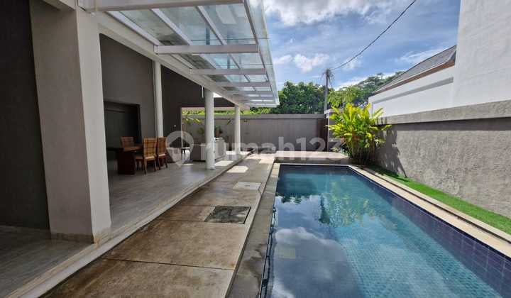 Fast Sale 3Br Villa In Nusa Dua Area Good For Invest