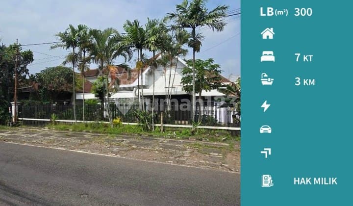 For Rent Spacious House with Many Rooms in Gunung Gunung Klojen Malang