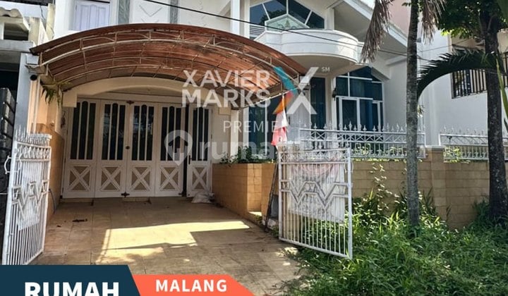 Dijual Rumah Terawat di Blok Depan Pbi Araya Blimbing Malang