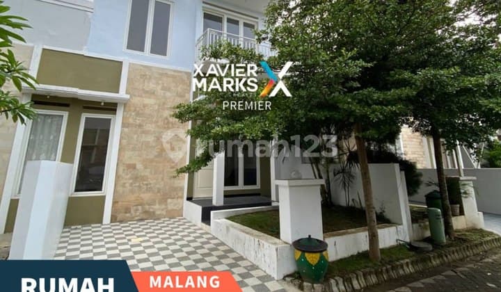 Rumah Minimalis 2 Lt Full Renov di Perum Cemorokandang Malang