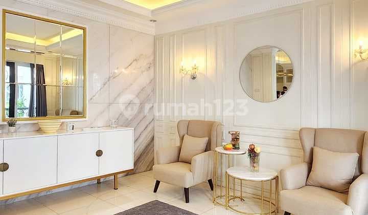 Rumah Bergaya Modern Classic Siap Huni